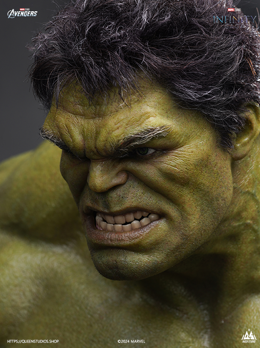 Marvel Avengers Hulk 1/3 Scale