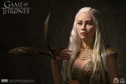 DAENERYS TARGARYEN
Life-Size Bust by Infinity Studio X Penguin Toys