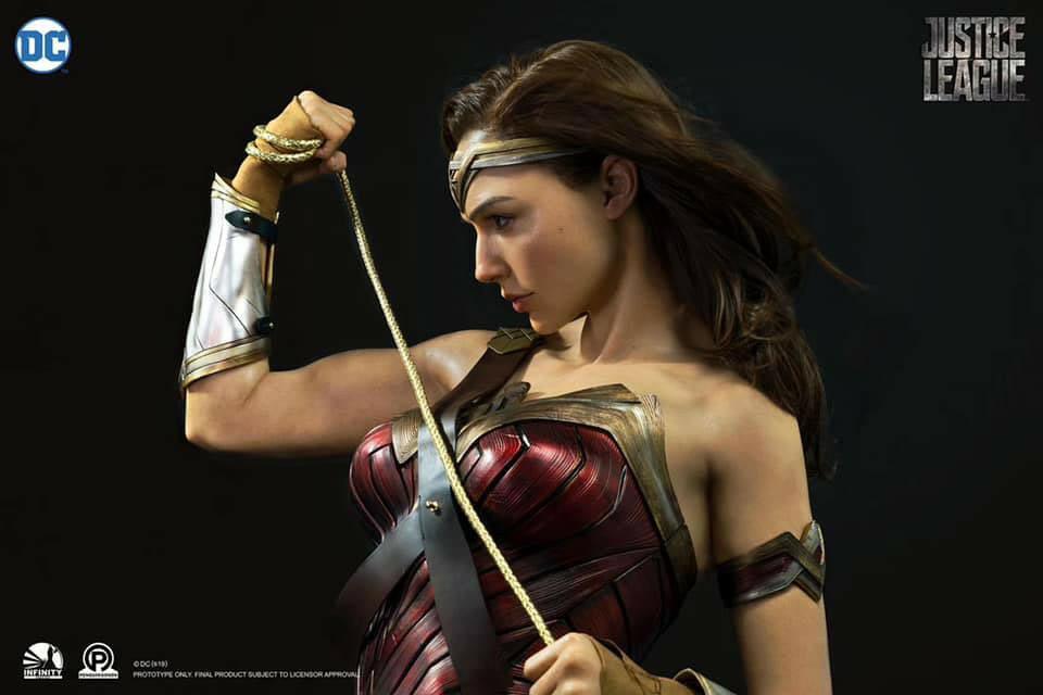 Wonder Woman Infinity Studio