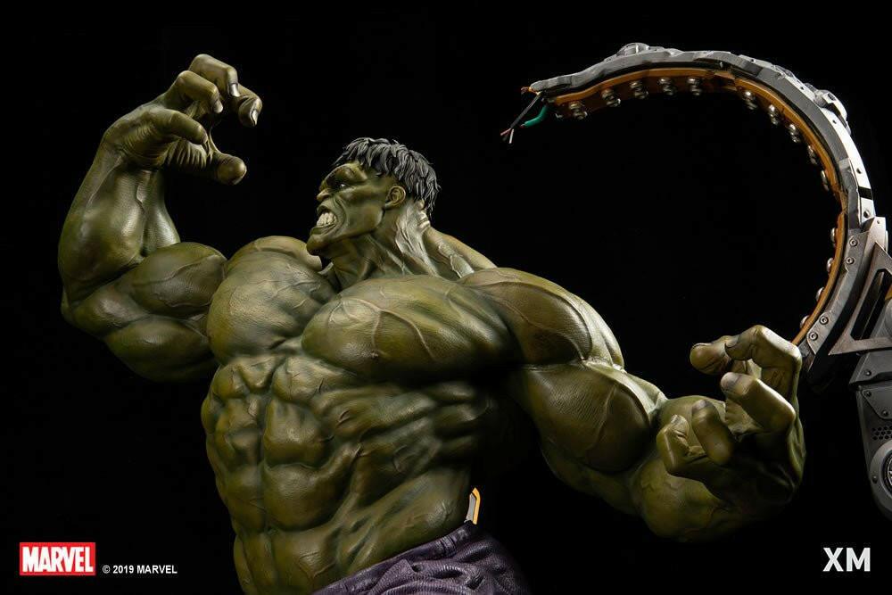 XM Studios Hulk Transformation